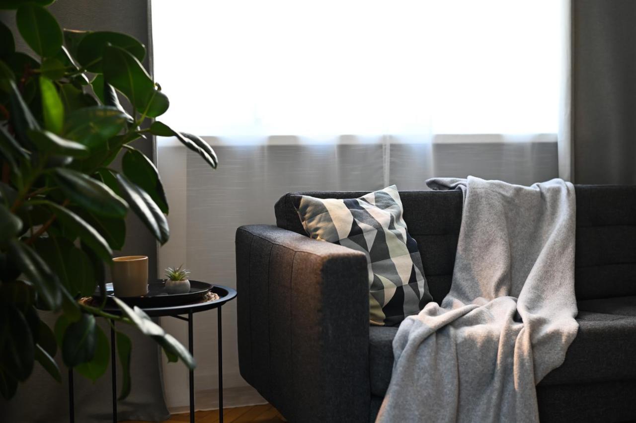 City Center Studio - Comfy & Modern บราติสลาวา ภายนอก รูปภาพ