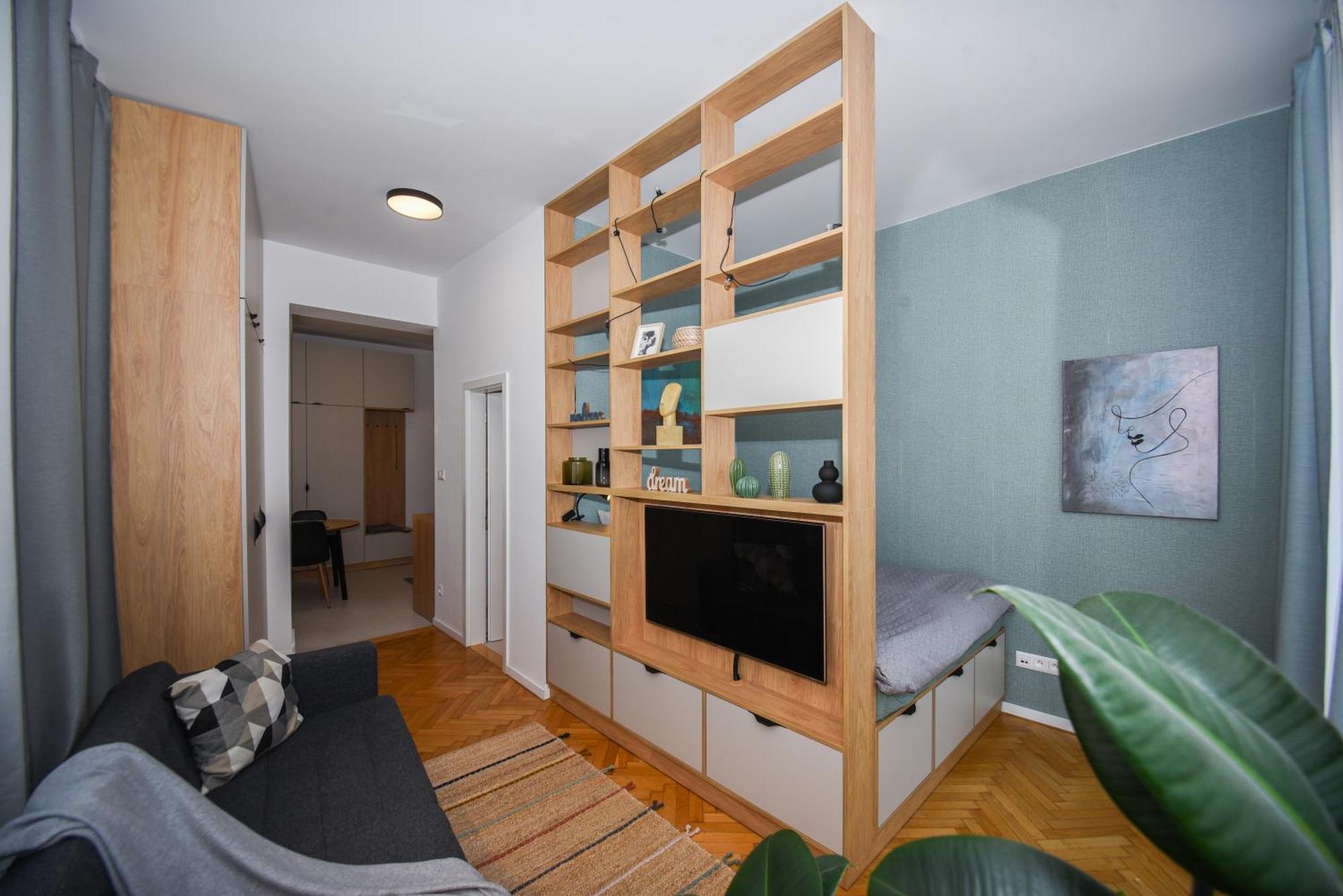 City Center Studio - Comfy & Modern บราติสลาวา ภายนอก รูปภาพ